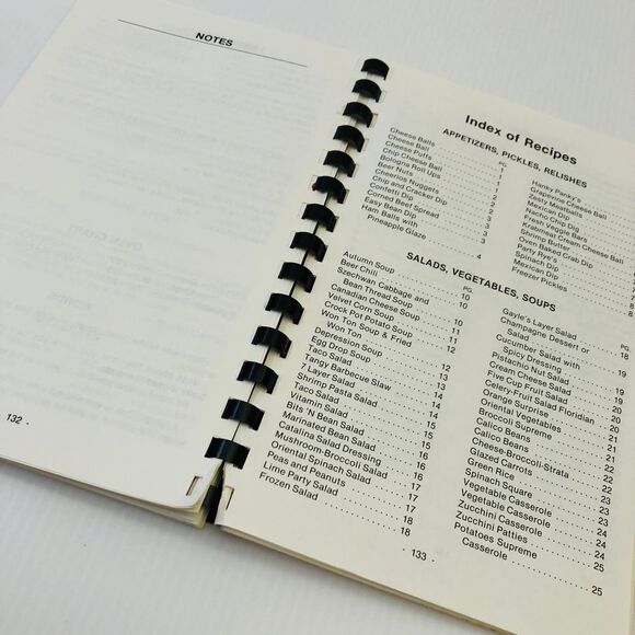 Vintage Cookbook "Doe's Delight" 1989 - Picture 4 of 6